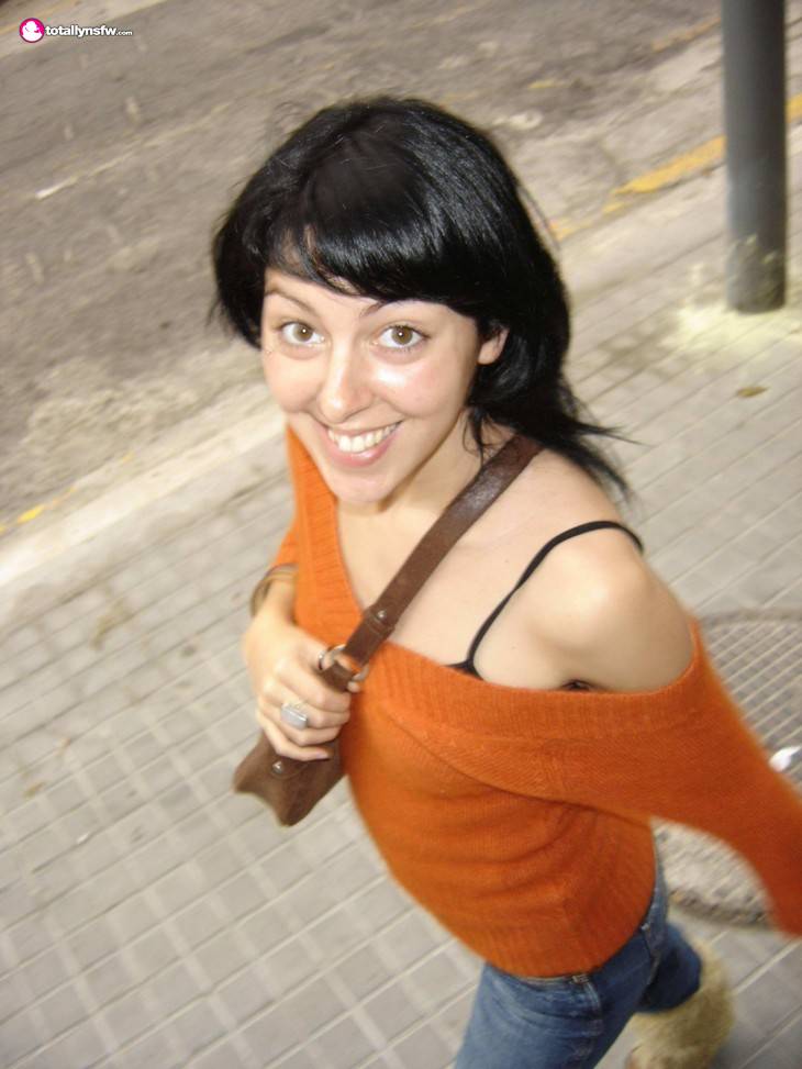 Disculpame si soy tan Puta